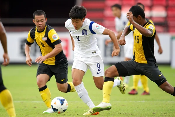 Vai trò của IFAB trong bóng đá hiện đại