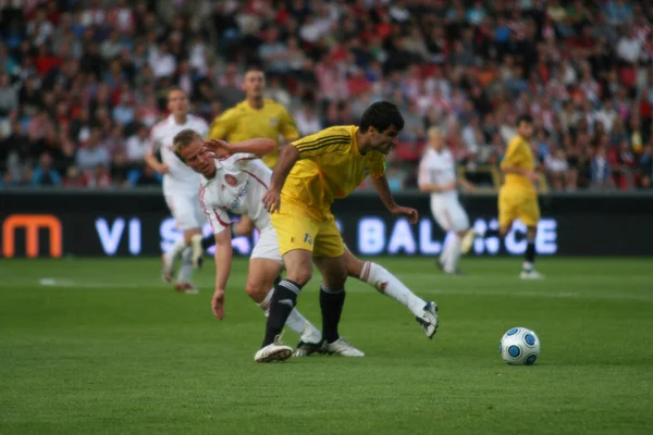 Sơ đồ chiến thuật 4-3-3